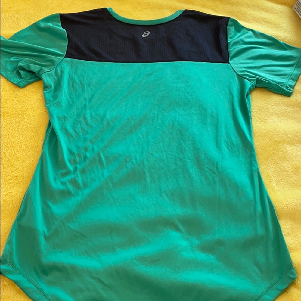 ASICS running shirt - Picture 4 of 5
